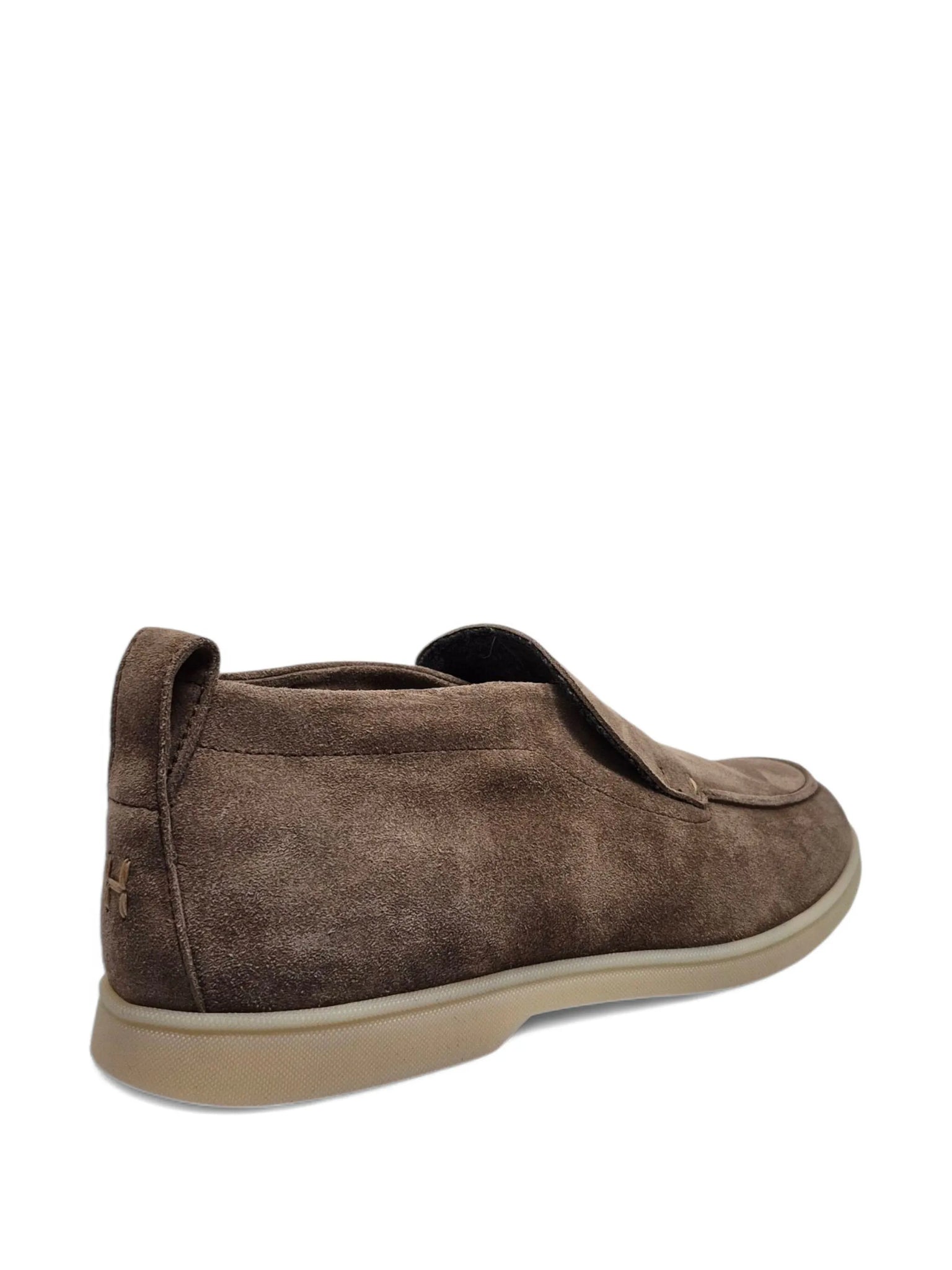 Mocasin alto ante